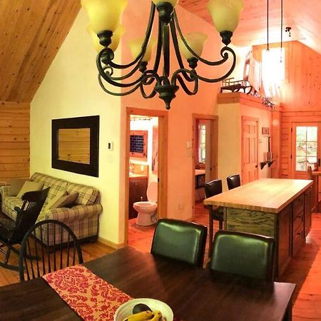 Quiet, Cozy And Comfortable Chalet Val-des-Lacs Экстерьер фото